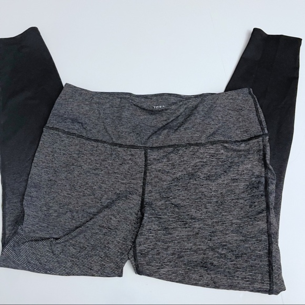 TORRID Ombré Active Leggings Black Grey Size 1